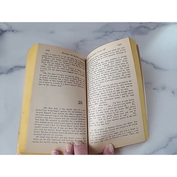 Monday The Rabbi Took Off By Harry Kemelman Paperback - Picture 6 of 10